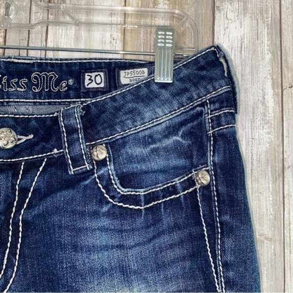 Miss Me Boot Fray Cutoff Jeans - Picture 3 of 6